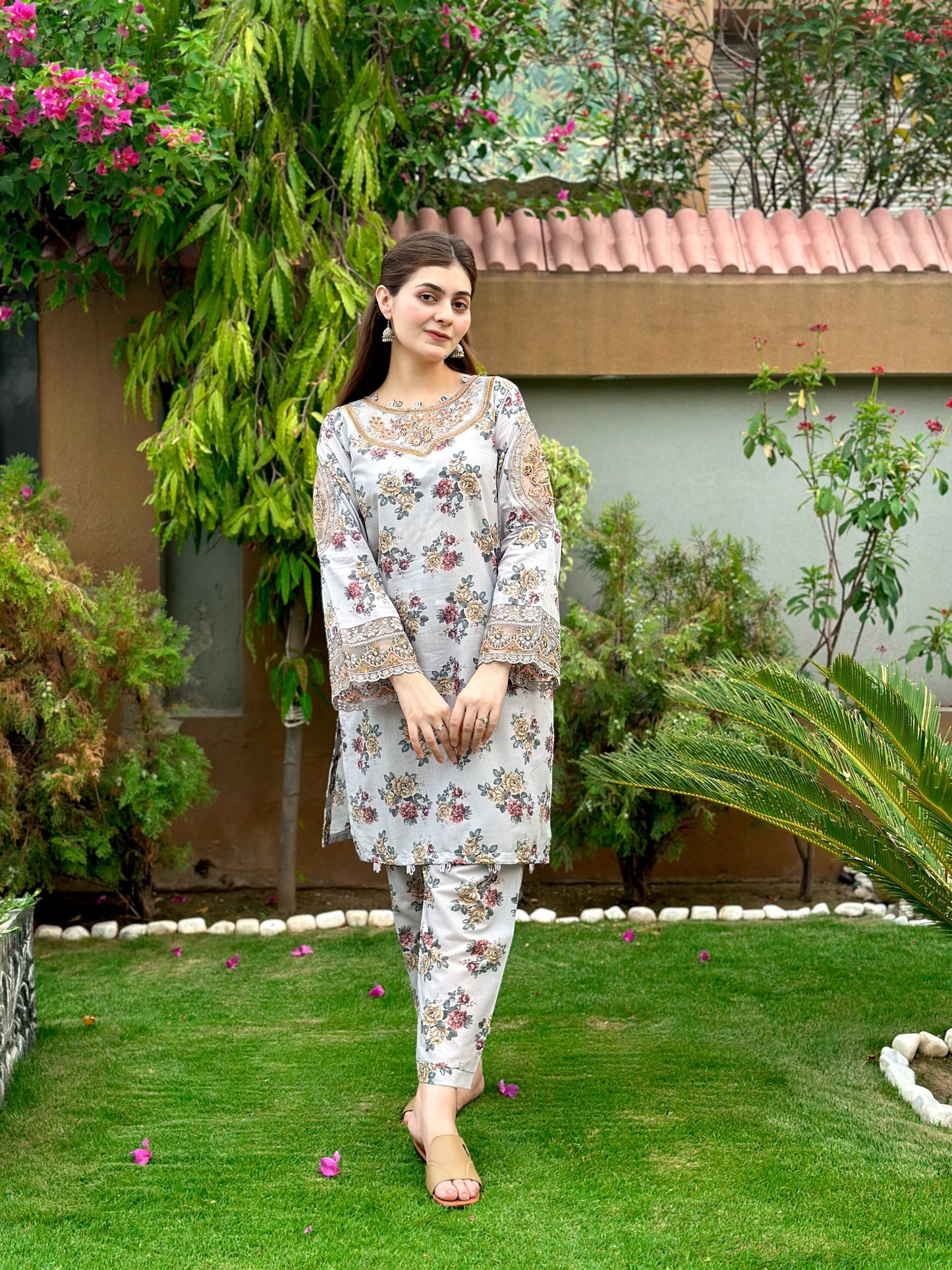 RkS 2Piece Embroidered Stitched Suit