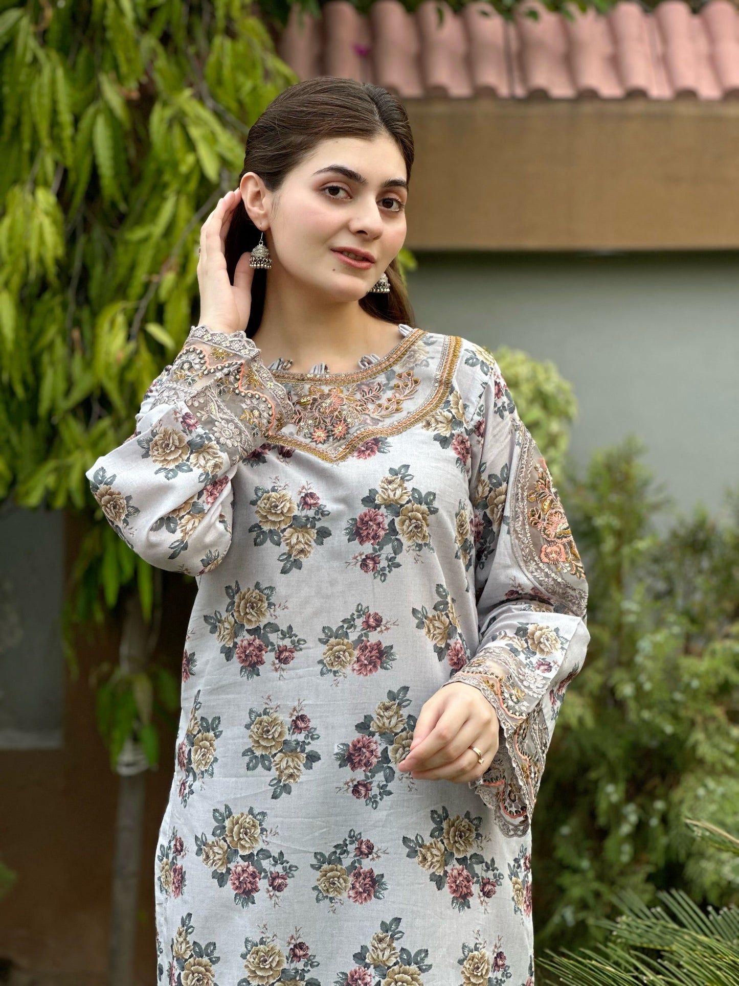 RkS 2Piece Embroidered Stitched Suit