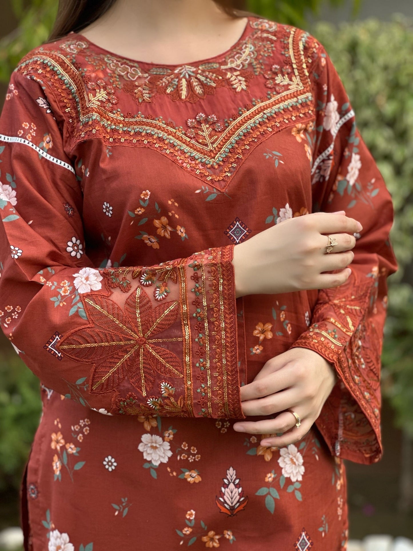RkS 2Piece Embroidered Stitched Suit
